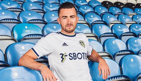 leeds united fc official site